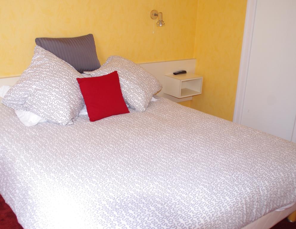 Hotel Le Roudou Fouesnant Kültér fotó