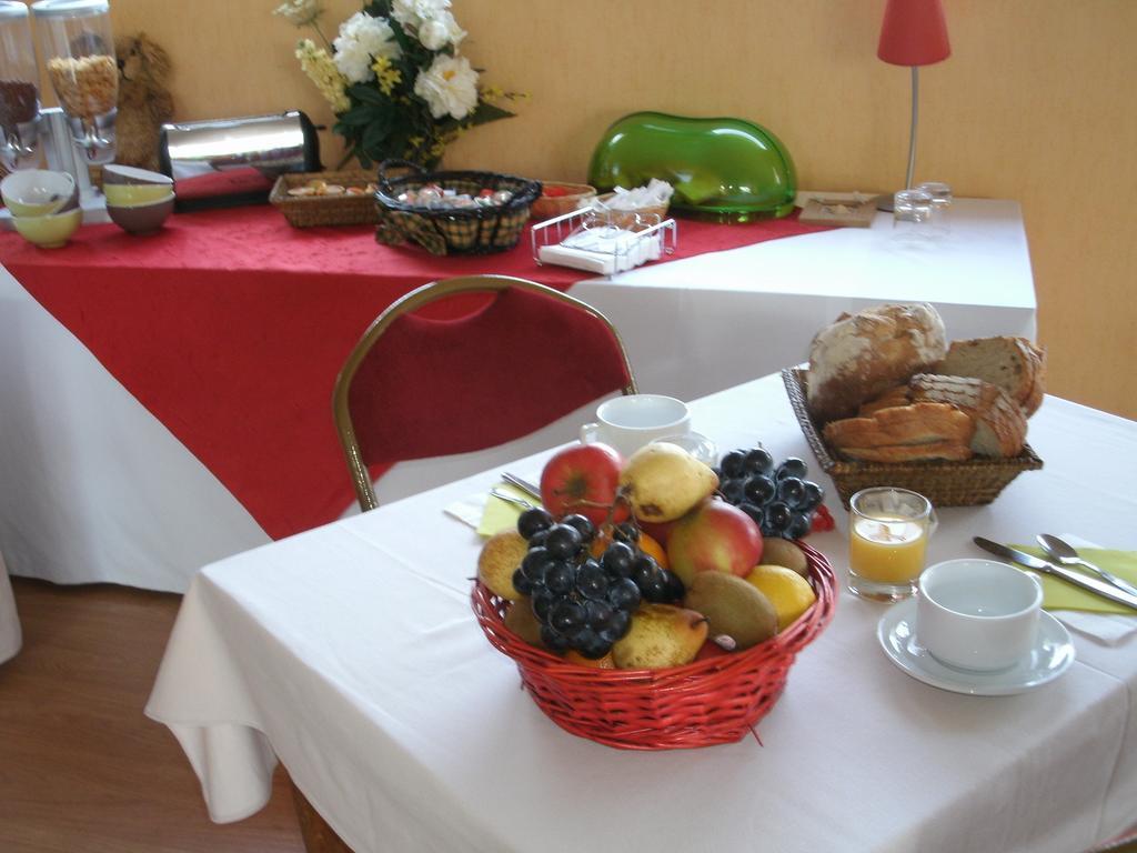 Hotel Le Roudou Fouesnant Kültér fotó